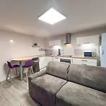 Le Montaigne - Wifi Fibre- Coeur Du Centre Ville-property Nm Appartement *