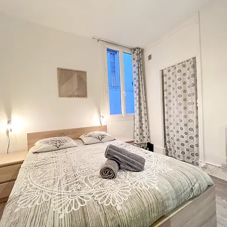 Le Montaigne - Wifi Fibre- Coeur Du Centre Ville-property Nm アパート ペリグー