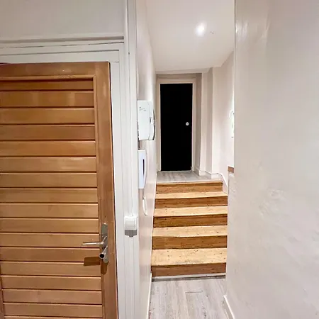 Le Montaigne - Wifi Fibre- Coeur Du Centre Ville-property Nm アパート *