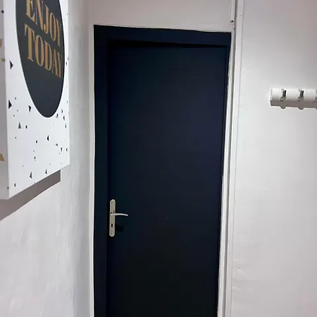 Le Montaigne - Wifi Fibre- Coeur Du Centre Ville-property Nm Apartment