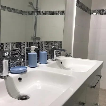 Apartment Le Montaigne - Wifi Fibre- Coeur Du Centre Ville-property Nm Perigueux